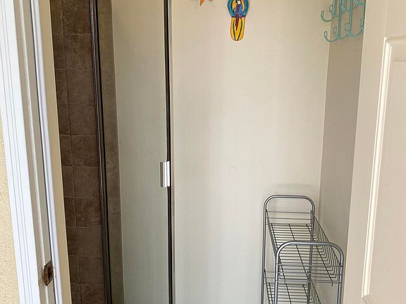 5th image of 15 Sumner Ave APT 12