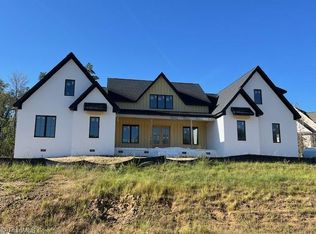 6827 Shields Dr, Oak Ridge, NC 27310