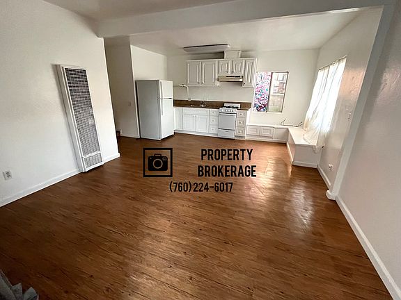 3rd image of 4166 Mississippi St