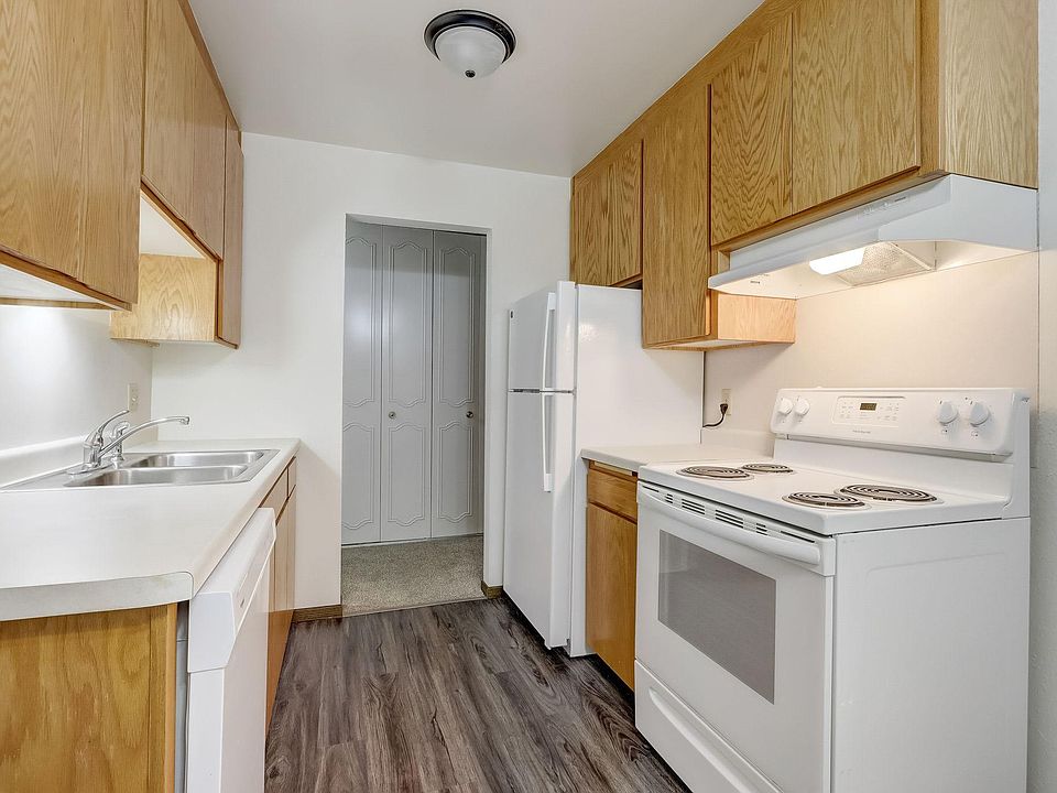 Rose 8 Estates 3050 Old Highway 8 Roseville MN Zillow