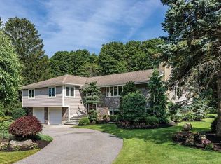 44 Countryside Rd, Newton, MA 02459
