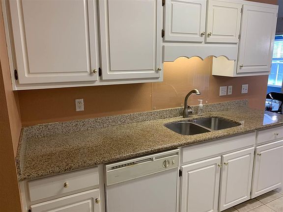 4th image of 315 Mirabelle Dr