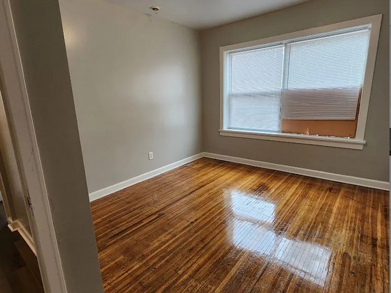 3640 N Meridian St — Photo 10