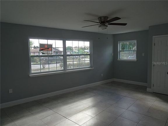 2nd image of 4923 Cutler St