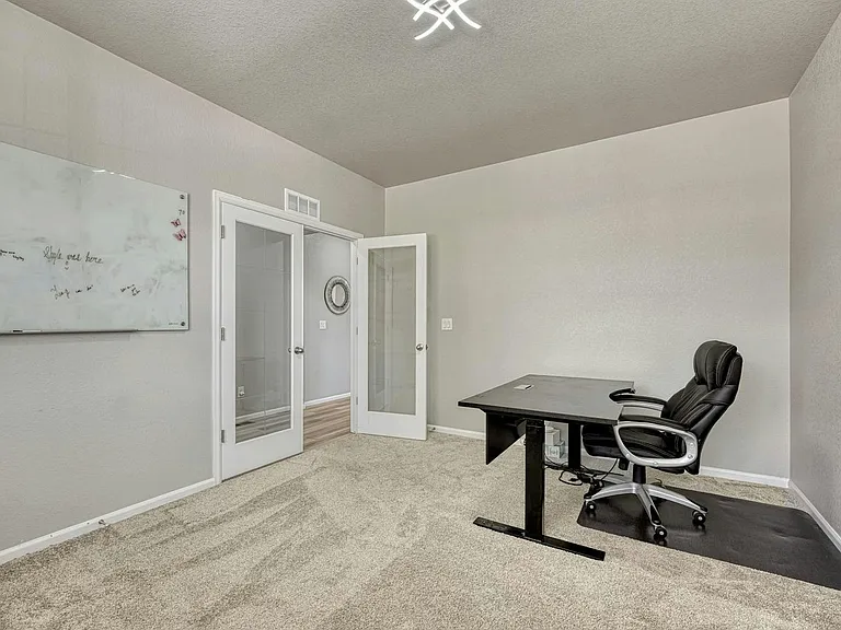 18205 Marsh Wren Ave — Photo 6