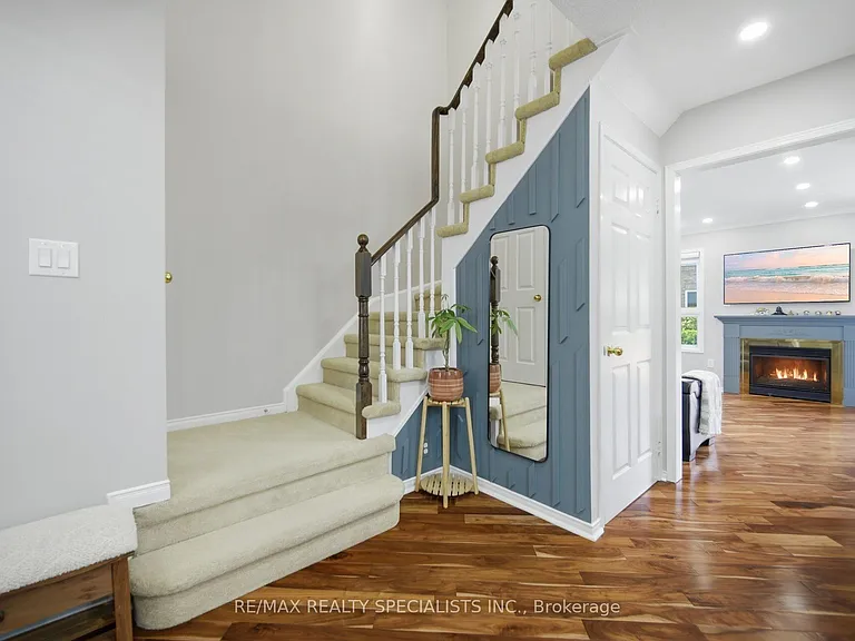 5230 Glen Erin Dr #119 — Photo 24