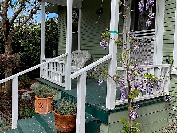 3rd image of 2607 6th St #1/2
