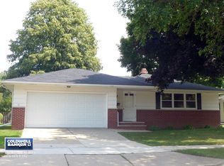 416 S Buchanan St, Appleton, WI 54915