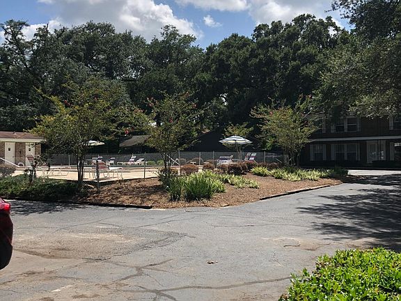 4th image of 3308 Kingswood Ct