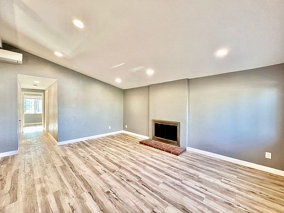 3rd image of 2581 Mobley St