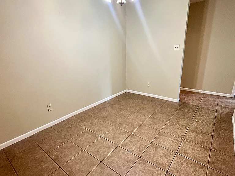 3239 Red Robin Loop — Photo 3