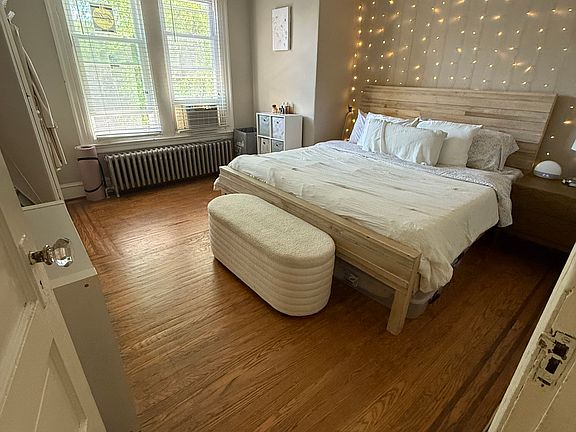 1st bedroom-back of house-this is King bed