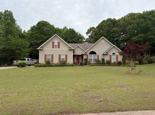 369 Elk Dr, Temple, GA 30179