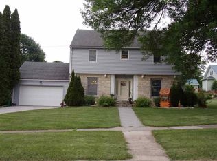 205 S Ross St, Farmersburg, IA 52047