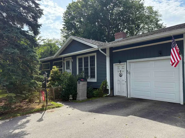 32 Clover Street, Exeter, NH 03833