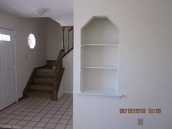 3rd image of 1300 Graylyn Ct