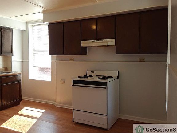 3rd image of 2917 Brannon Ave