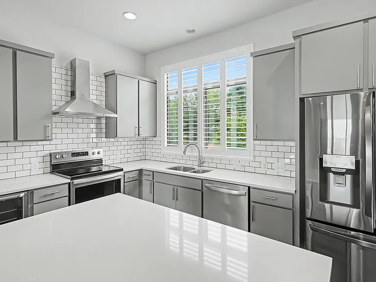 1606 N Hackberry St #102 — Photo 12