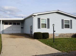 419 Canterbury Cir, Carnegie, PA 15106