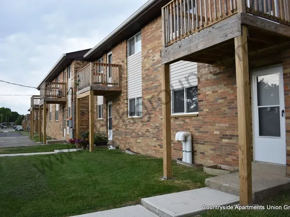 Countryside Apartments B6, 1766 Milldrum St #1772-3, Union Grove, WI 53182
