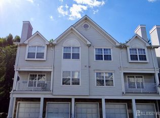 129 Prestwick Way, Edison, NJ 08820