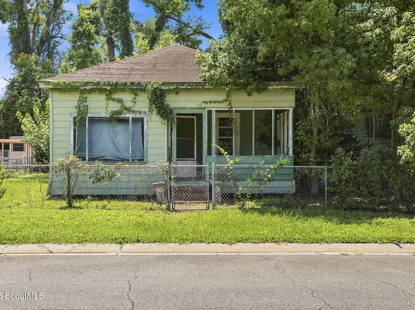 1621 Thomas St, Waycross, GA 31501
