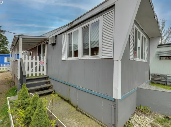 12726 SE Division St Unit 29, Portland, OR 97236