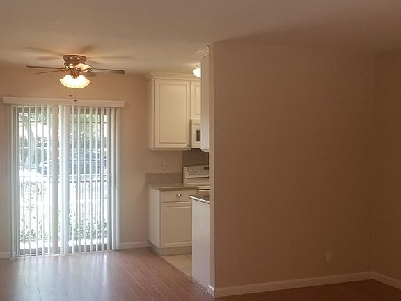 3rd image of 120 N Brighton St APT A