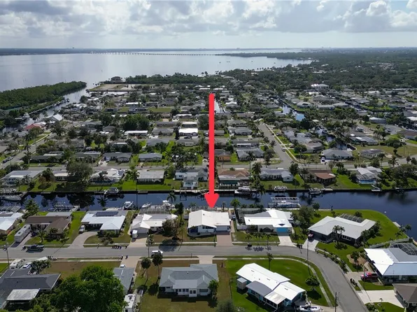 1661 Swan Ter, North Fort Myers, FL 33903