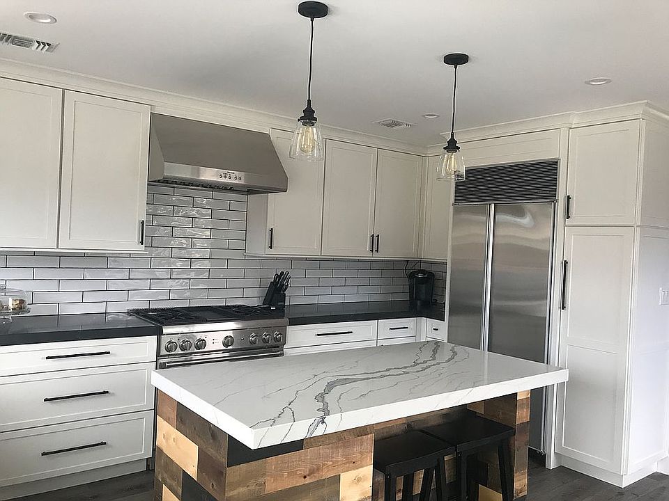 2nd image of 12631 Leroy Ave