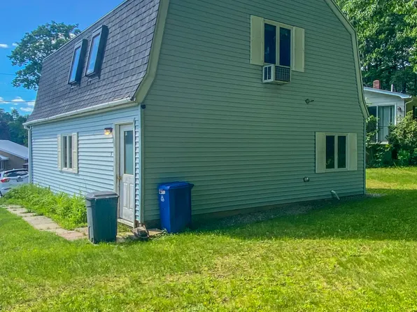 5 Highridge Dr, Augusta, ME 04330