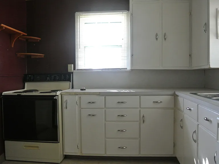 812 Park St SE — Photo 7