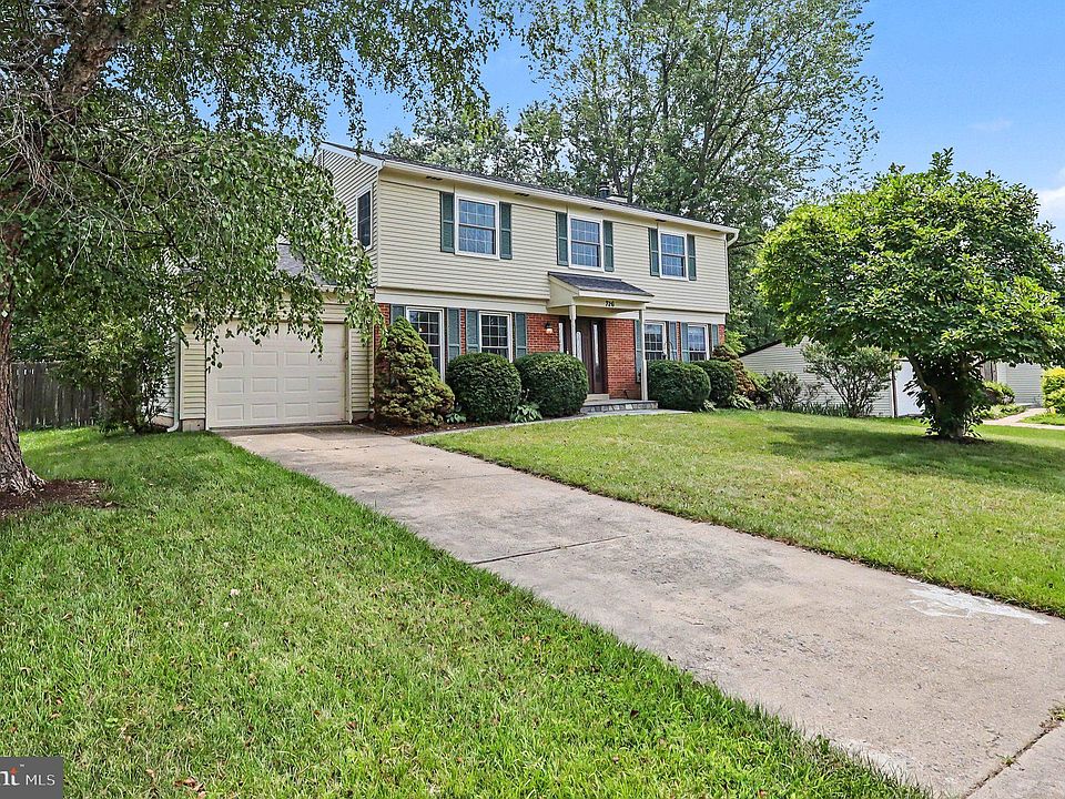 1st image of 726 Gentle Breeze Ct
