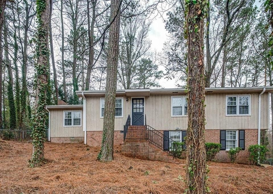 1st image of 108 Creek Hollow Dr