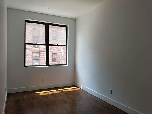 Rented by City Vista Inc | media 4