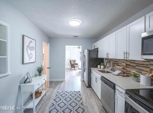 4122R Bunnell Dr, Jacksonville, FL 32246