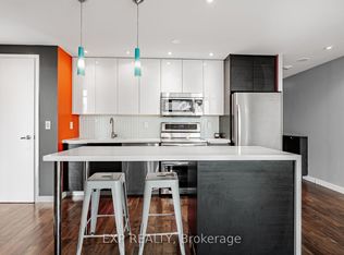 281 Mutual St #1605, Toronto, ON M4Y 3C4