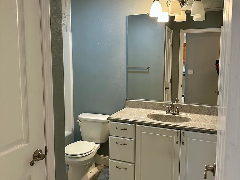 302 Holland Rd — Photo 13