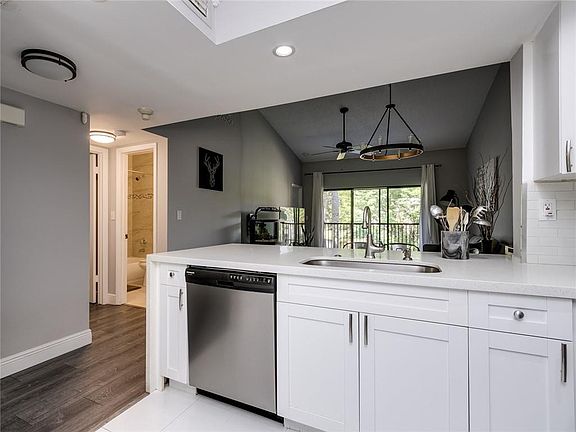 5th image of 3093 Carambola Circle #2347
