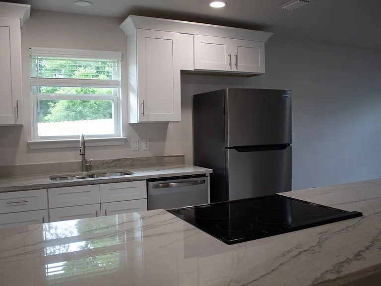 Peacock Crossing Apartments / Townhomes — Photo 7
