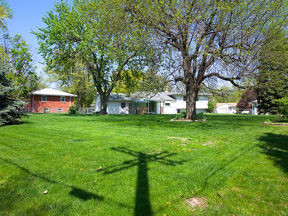 Backyard frm farthest corner