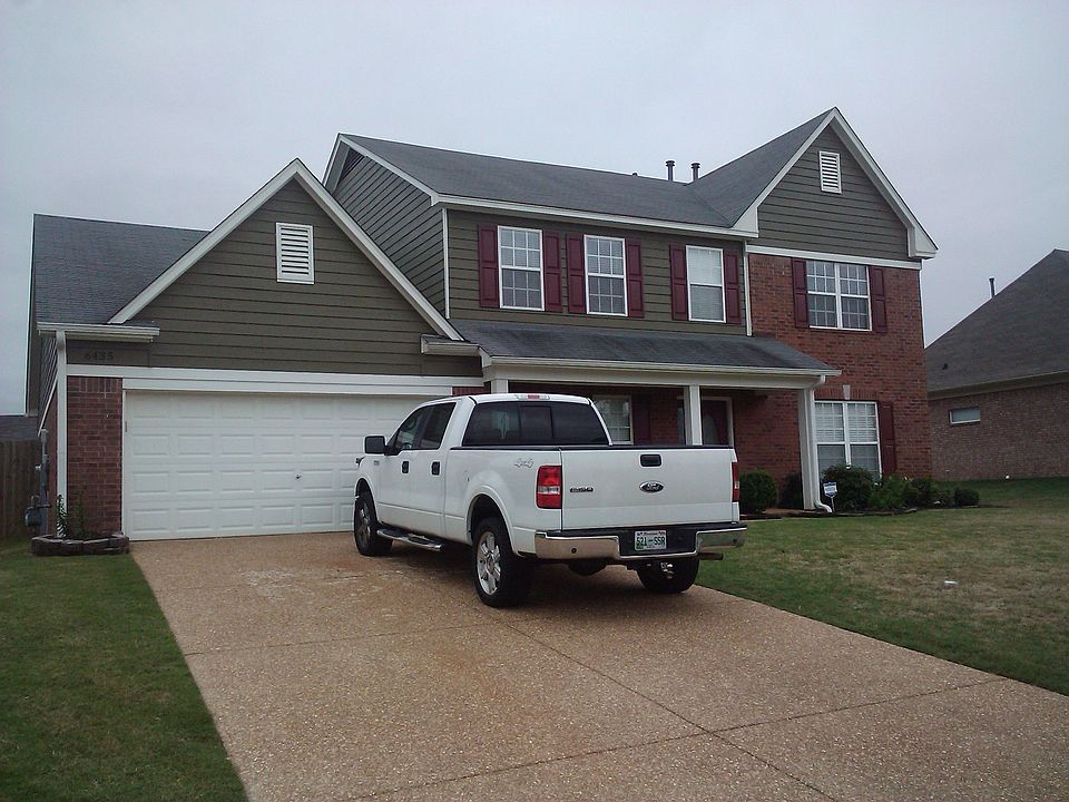 Front of house new paint 2009