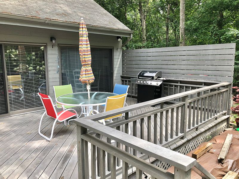34 Rolling Hill Ct W, Sag Harbor, NY 11963 | Out East