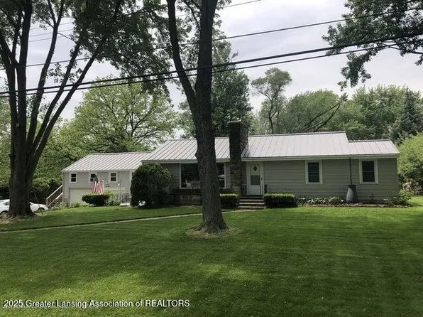 15860 Brook Rd, Lansing, MI 48906