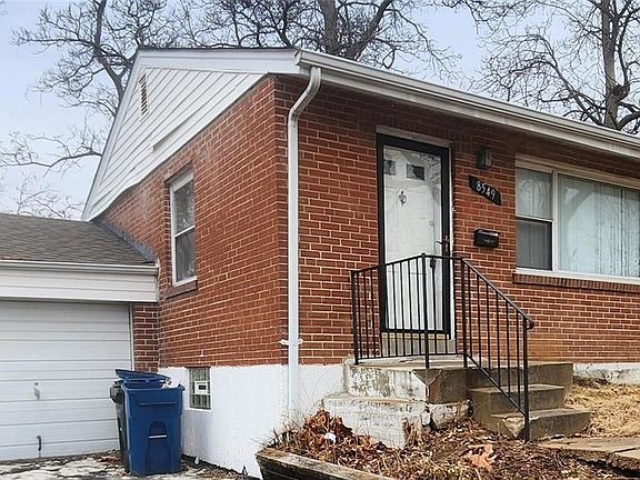 2nd image of 8549 Everett Ave