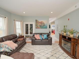 10 Ellsworth St, Brockton, MA 02301