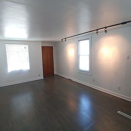 3rd image of 2334 N Humboldt Blvd