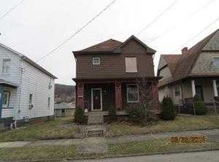 1211 Chestnut St, Connellsville, PA 15425