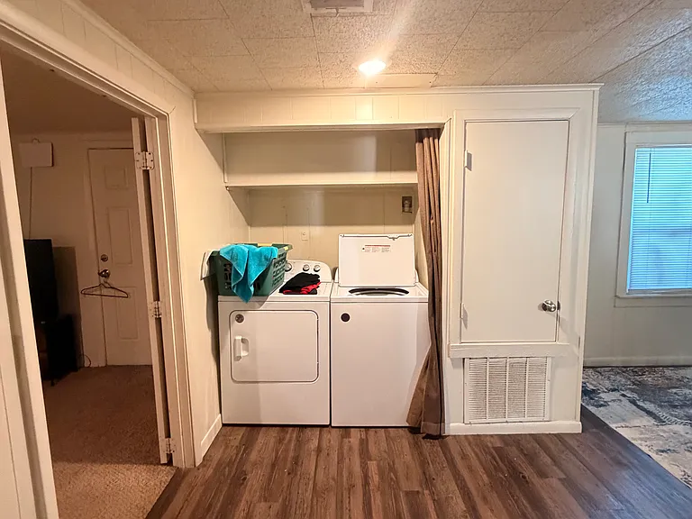 413 E Fern Ave — Photo 7