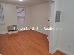 1 Powers Ct APT 1R, Boston, MA 02109